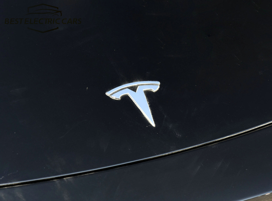 1h Charging 194kw 5 Door Electric Car 340Nm Tesla SUV Electric Car