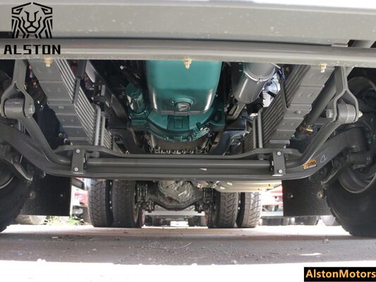 Brand New HOWO 380HP 6x4 Dump Truck for Sale in Nigeria (6.8m Tipper Body)