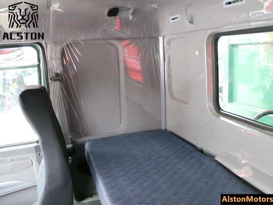 Brand New HOWO 380HP 6x4 Dump Truck for Sale in Kenya (AMT Plug-In Hybrid Tipper)